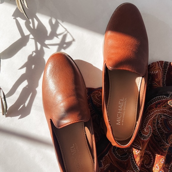 Women’s Loafers - Picture 5 of 5